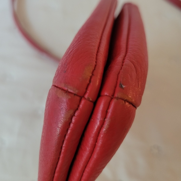 🎉Tory Burch mini Crossbody 7 x 4.5 🎉DESIGNER CLEARANCE DEAL - Picture 9 of 10